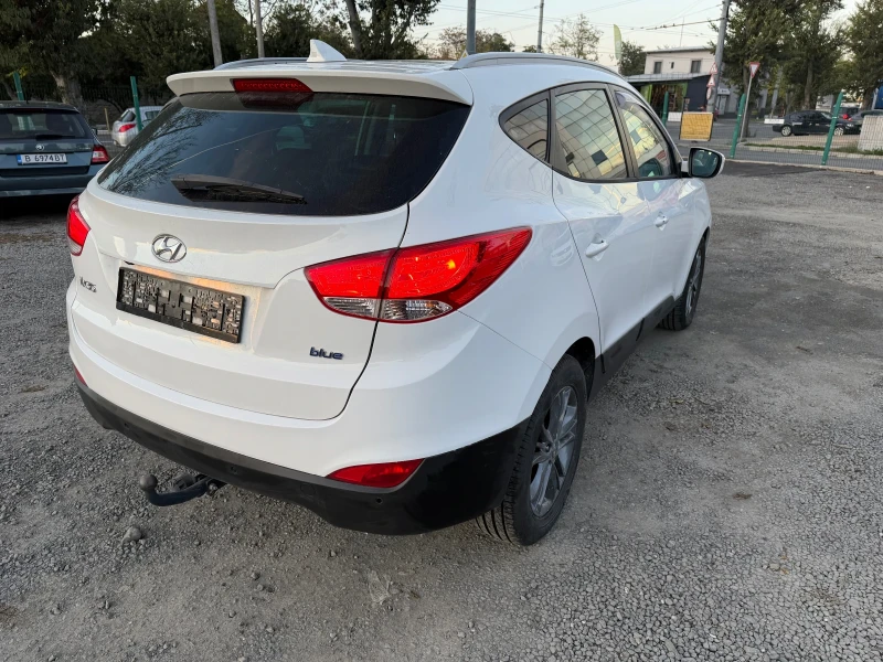 Hyundai IX35 1.7 CRDI 2WD PREMIUM , снимка 6 - Автомобили и джипове - 52238402