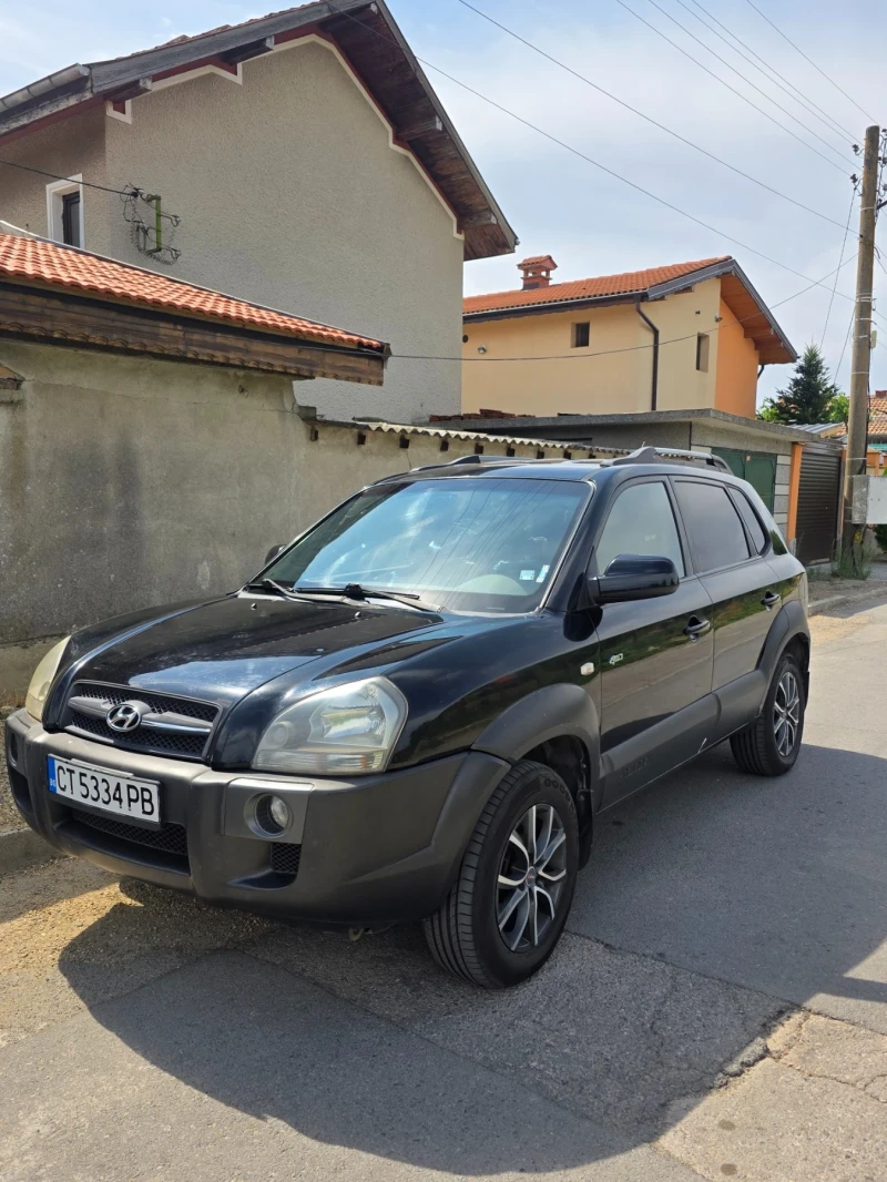 Hyundai Tucson, снимка 3 - Автомобили и джипове - 52425771