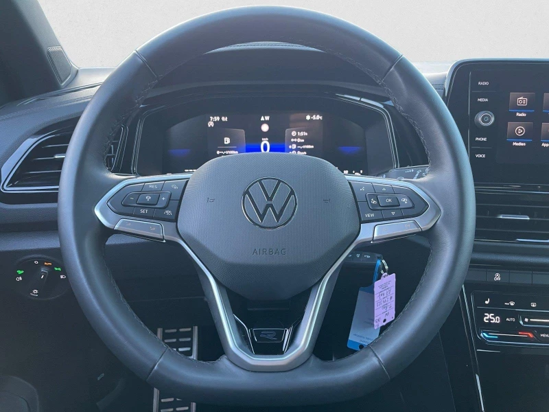 VW T-Roc 2.0TSI* R-LINE* 4MOTION* LED* CAM* DISTR* , снимка 9 - Автомобили и джипове - 53034275