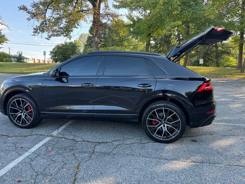 Audi Q8 3.0T* MATRIX* S* LINE* BANG* OLUFSEN* ДИСТРОНИК* 3, снимка 6 - Автомобили и джипове - 53275887