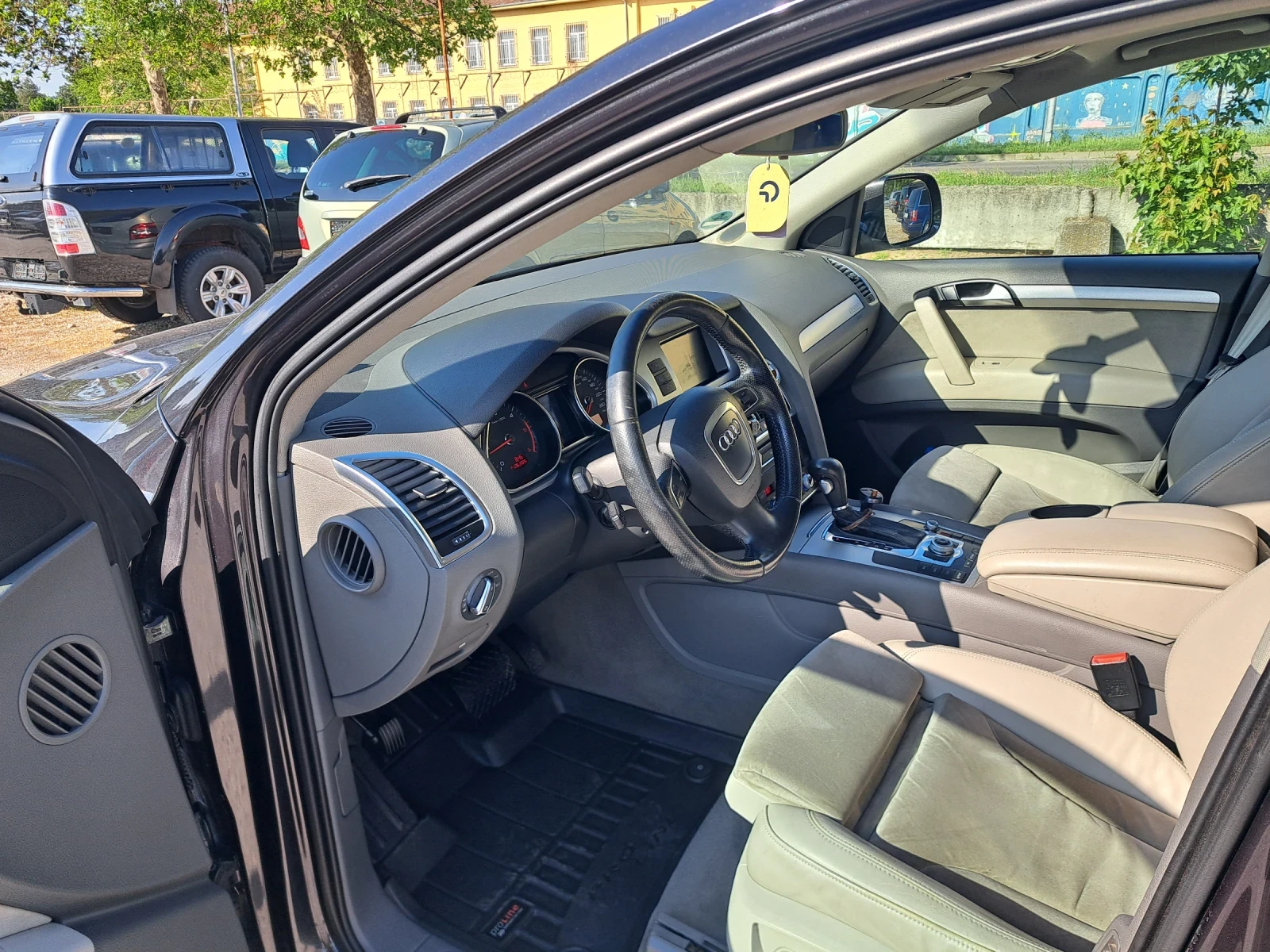 Audi Q7 3.0 tdi, снимка 11 - Автомобили и джипове - 34214155