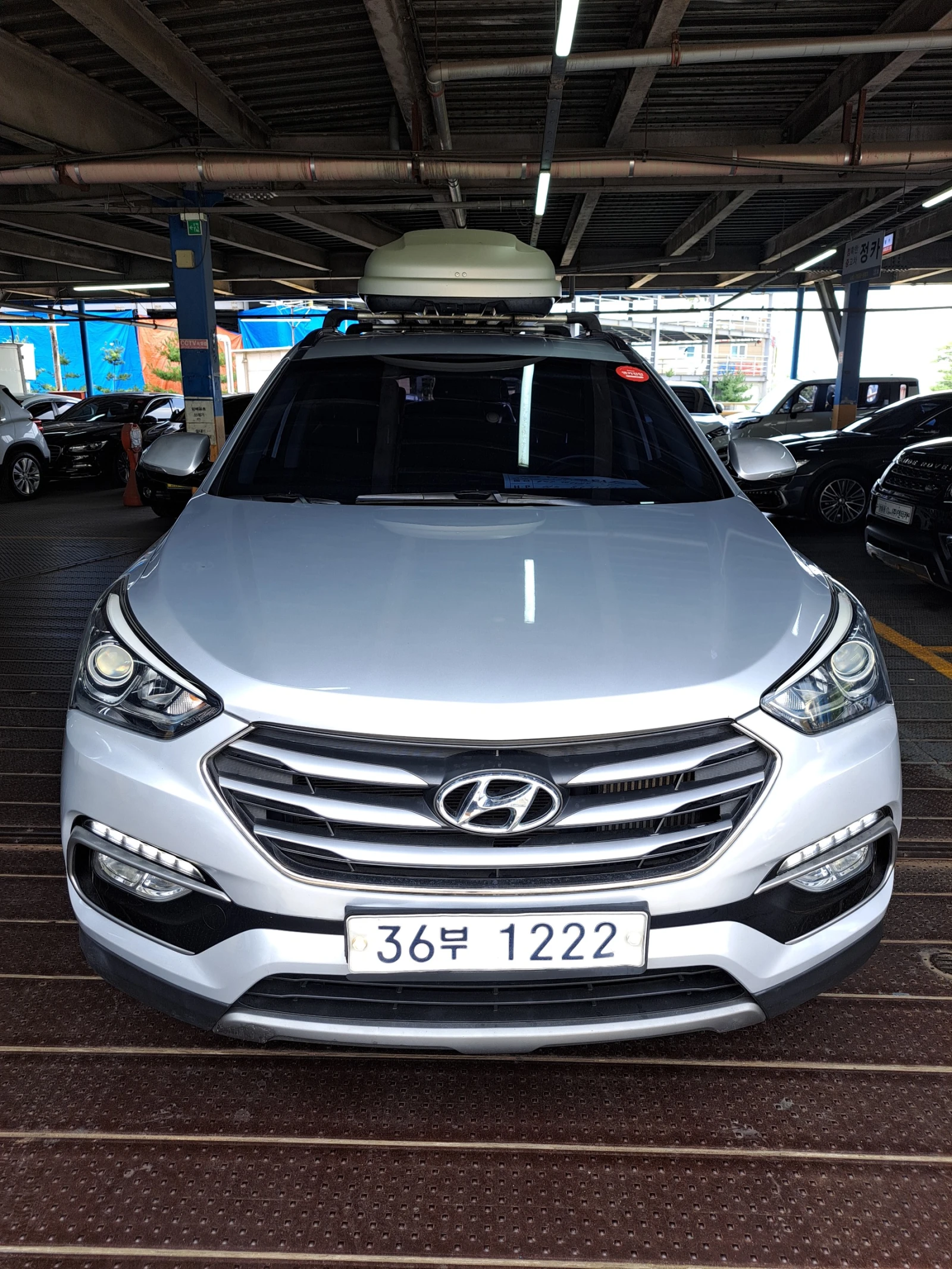 Hyundai Santa fe 2.2 CDRI, обдухване, подгряване, 7 местен, Гаранци - изображение 2