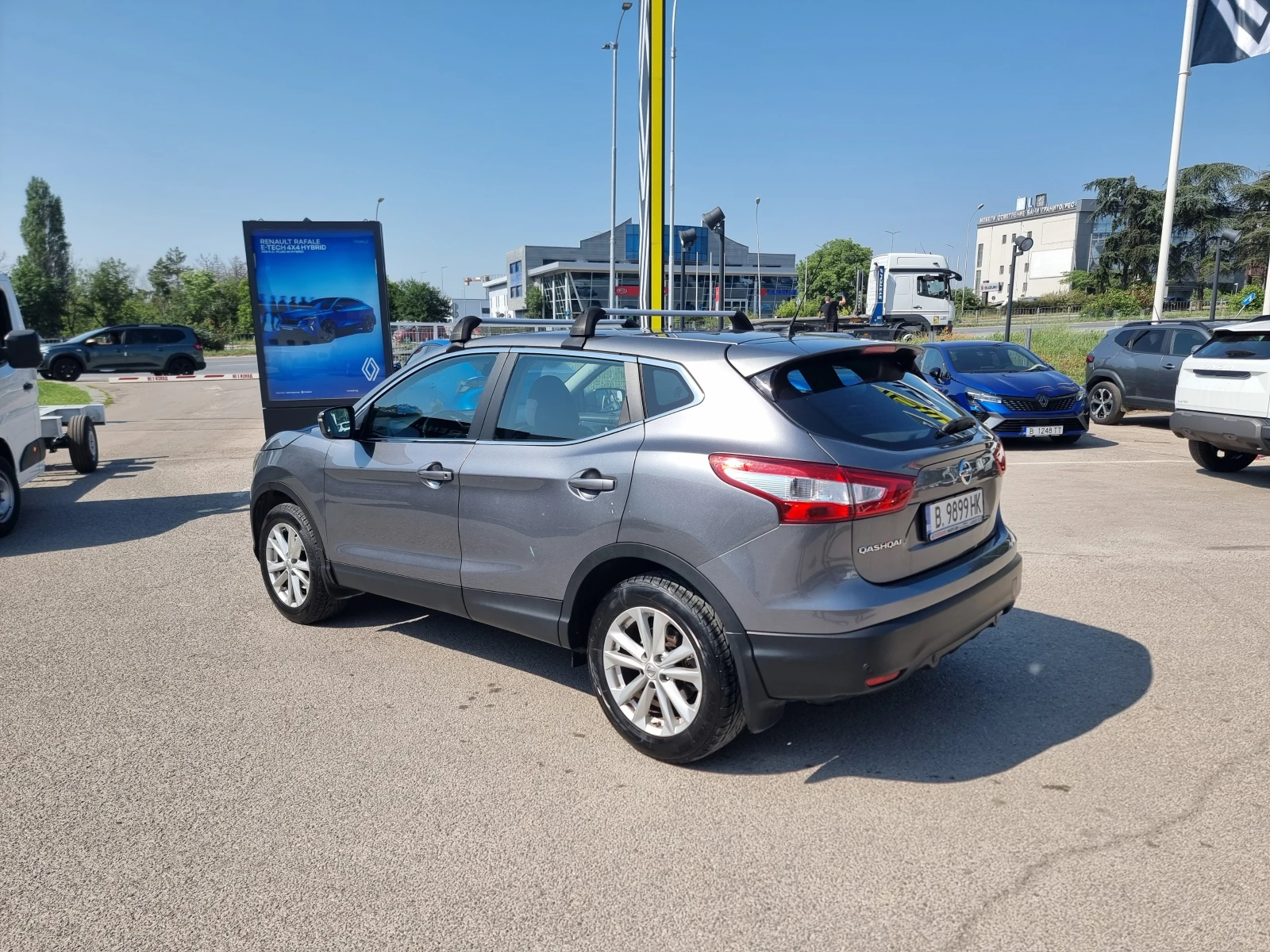 Nissan Qashqai 1.2 DIG-T - изображение 7