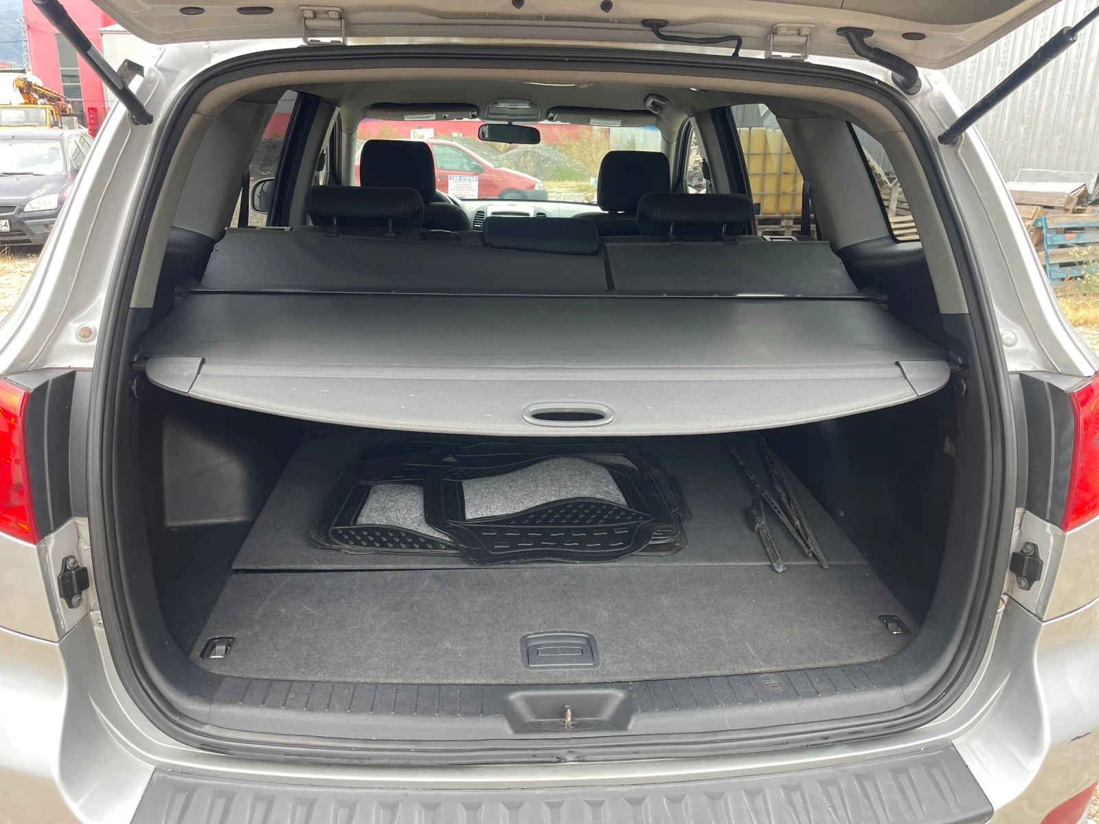 Hyundai Santa fe 2.2CRDi-150к.с/ 4х4/ 6скорости/ Климатроник/Италия - изображение 9