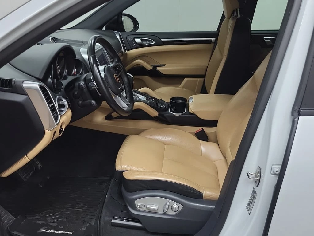 Porsche Cayenne * AWD 4DR * CARFAX * БЕЗ ПЪРВОНАЧАЛНА ВНОСКА - изображение 7