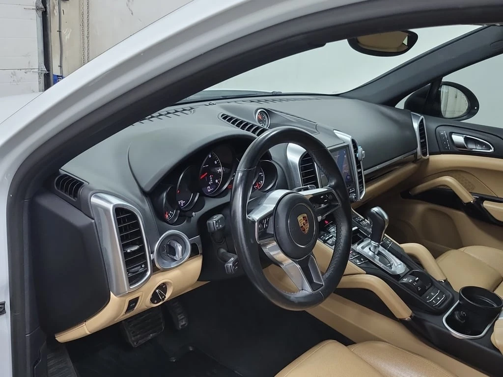 Porsche Cayenne * AWD 4DR * CARFAX * БЕЗ ПЪРВОНАЧАЛНА ВНОСКА - изображение 8