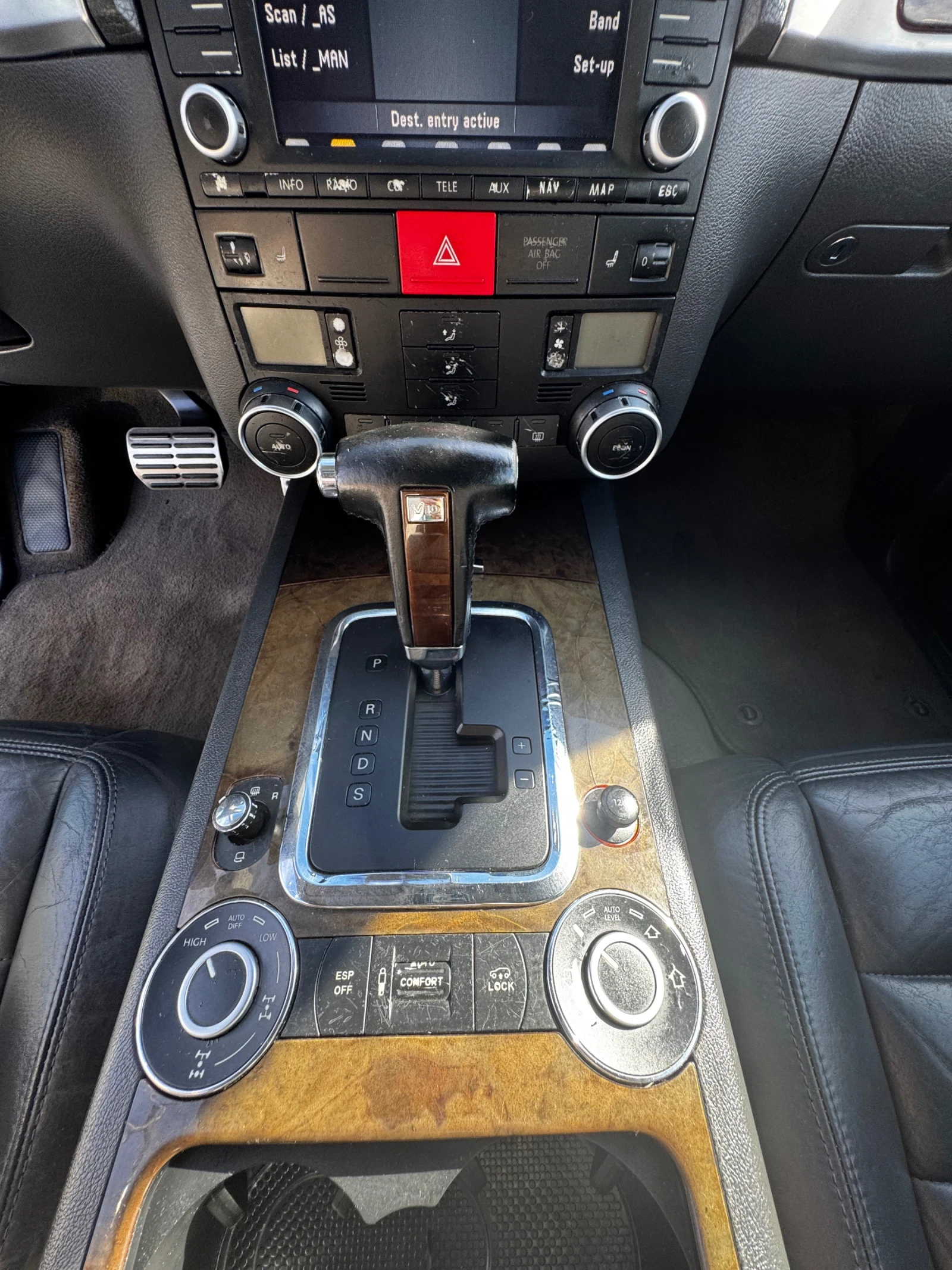 VW Touareg VW Touareg 5.0 TDI V10 313hp - изображение 10