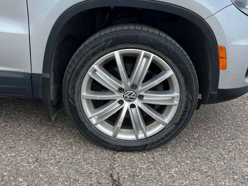 VW Tiguan * Comfortline * CARFAX *    | Mobile.bg   7