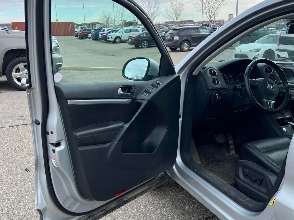 VW Tiguan * Comfortline * CARFAX *    | Mobile.bg   14