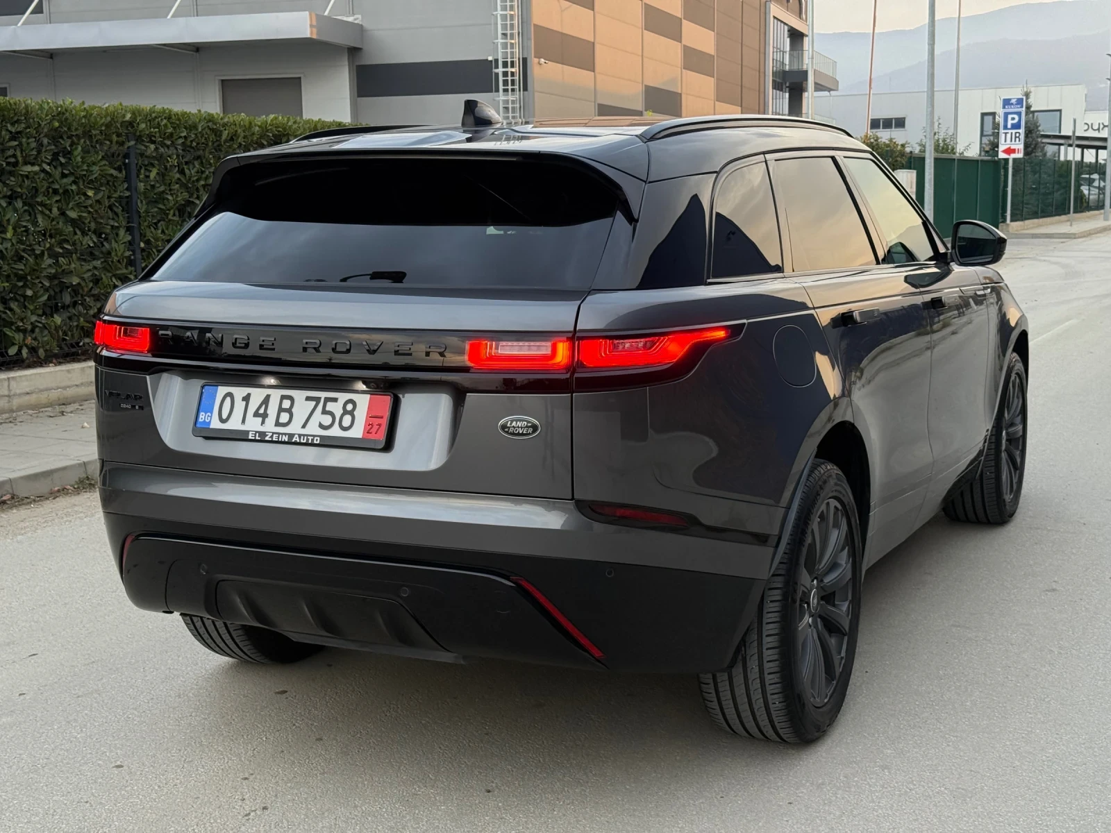 Land Rover Range Rover Velar R-Dynamic* Meridian* Digital* *  | Mobile.bg   3