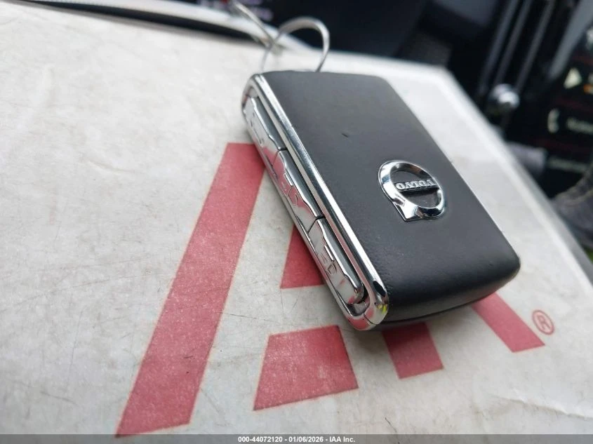 Volvo XC40 2l T5 R-Design | Mobile.bg � ����������� 11