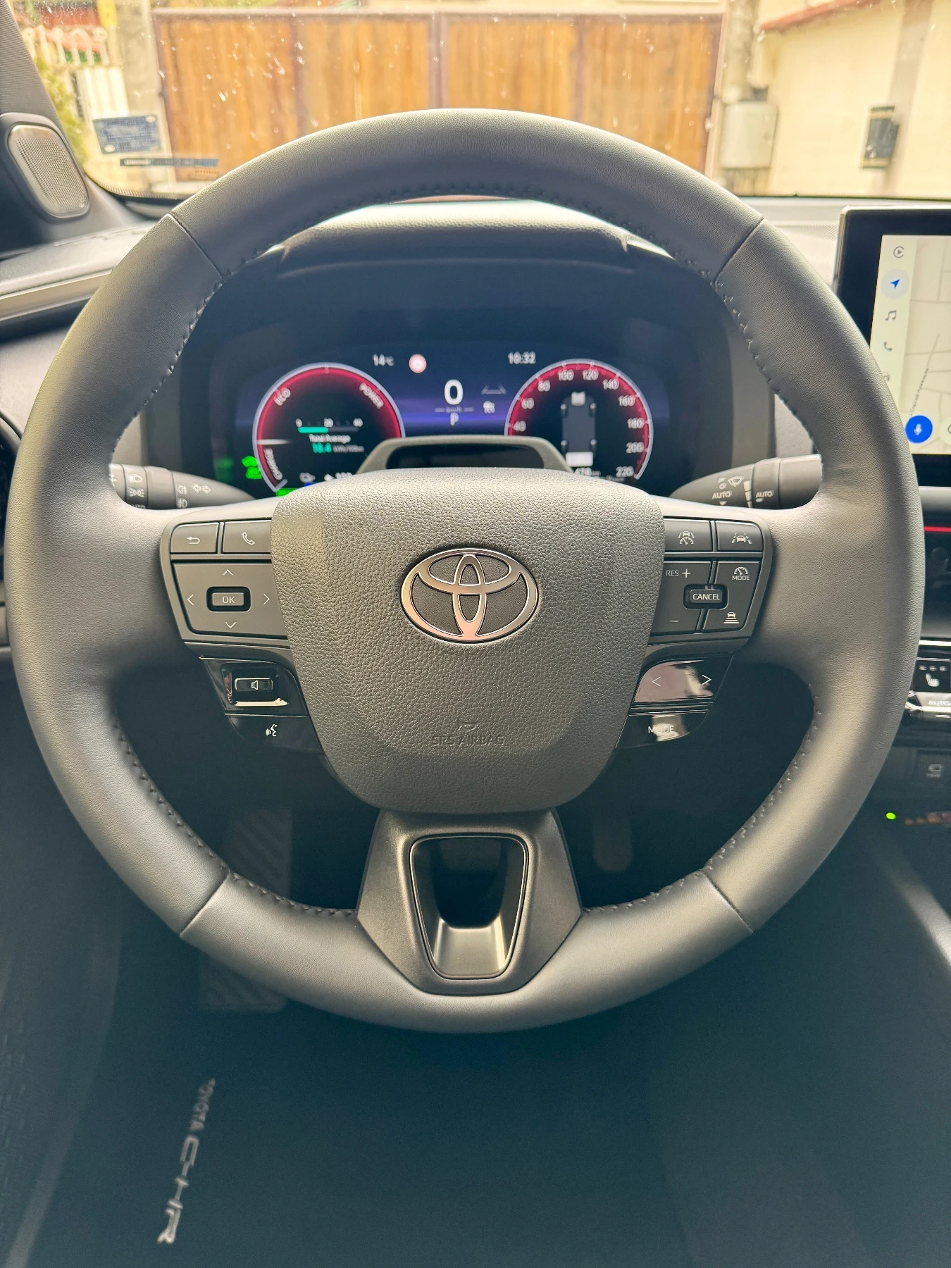 Toyota C-HR 2.0 PHEV Premiere Edition(HERO) ������� ����� � �� | Mobile.bg � ����������� 6