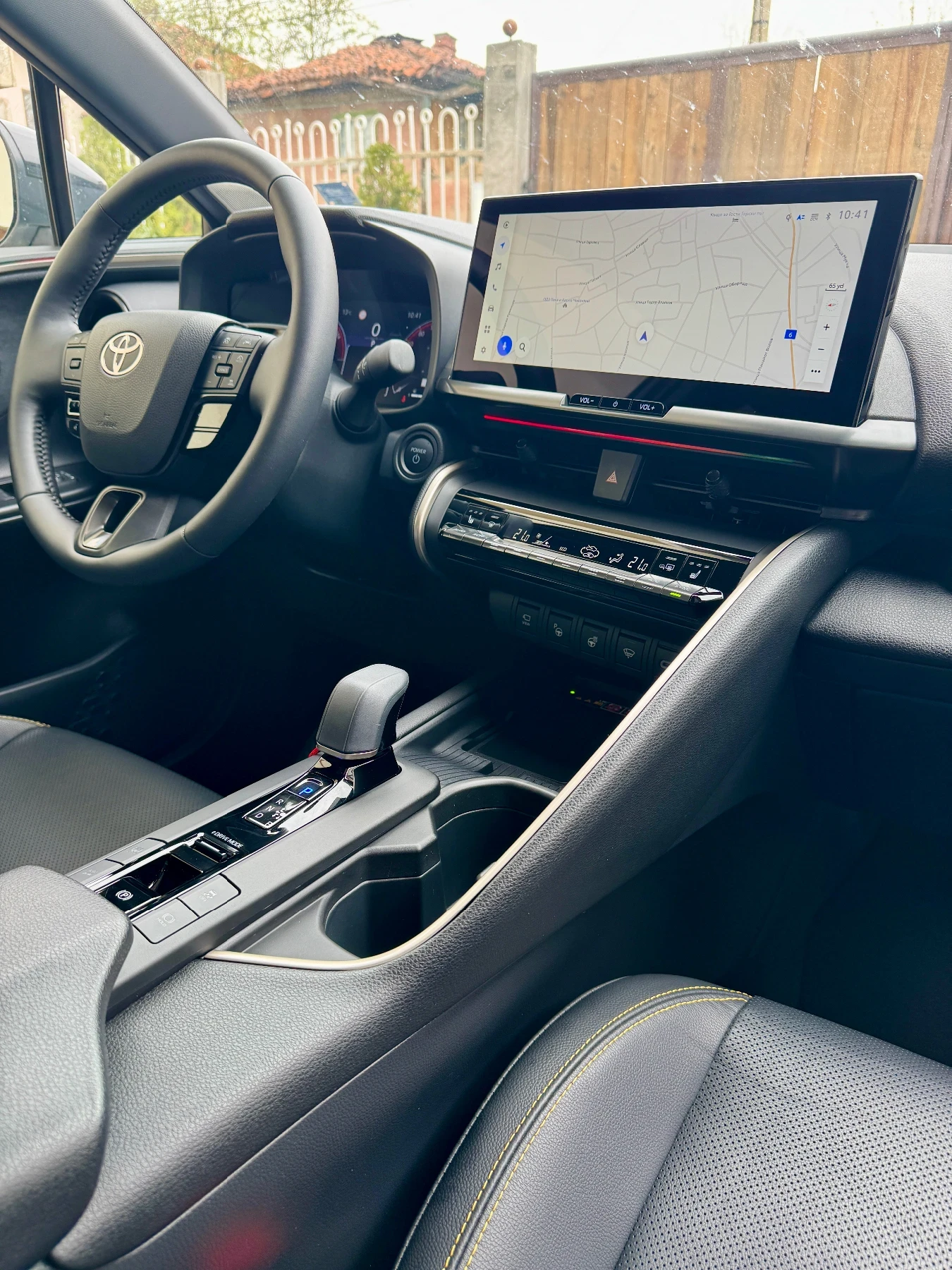 Toyota C-HR 2.0 PHEV Premiere Edition(HERO) ������� ����� � �� | Mobile.bg � ����������� 9