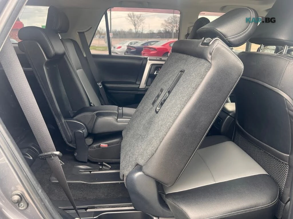 Toyota 4runner SR5 4WD/Камера/Подгрев/Нави/Кейлес, снимка 14 - Автомобили и джипове - 54573516