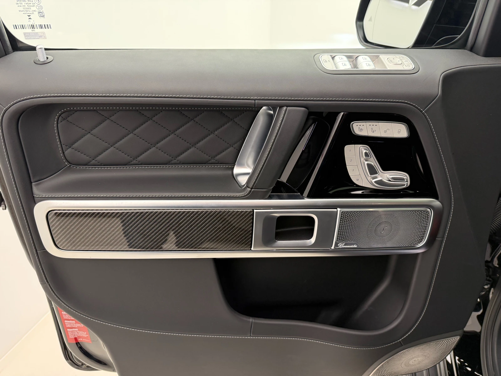 Mercedes-Benz G 63 AMG A22/CARBON/SUPERIOR, снимка 11 - Автомобили и джипове - 54853470