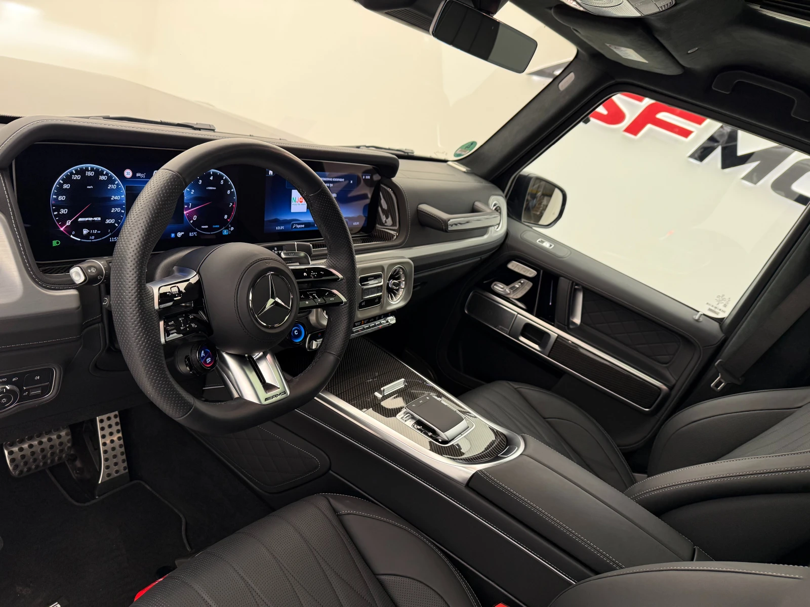 Mercedes-Benz G 63 AMG A22/CARBON/SUPERIOR, снимка 8 - Автомобили и джипове - 54853470
