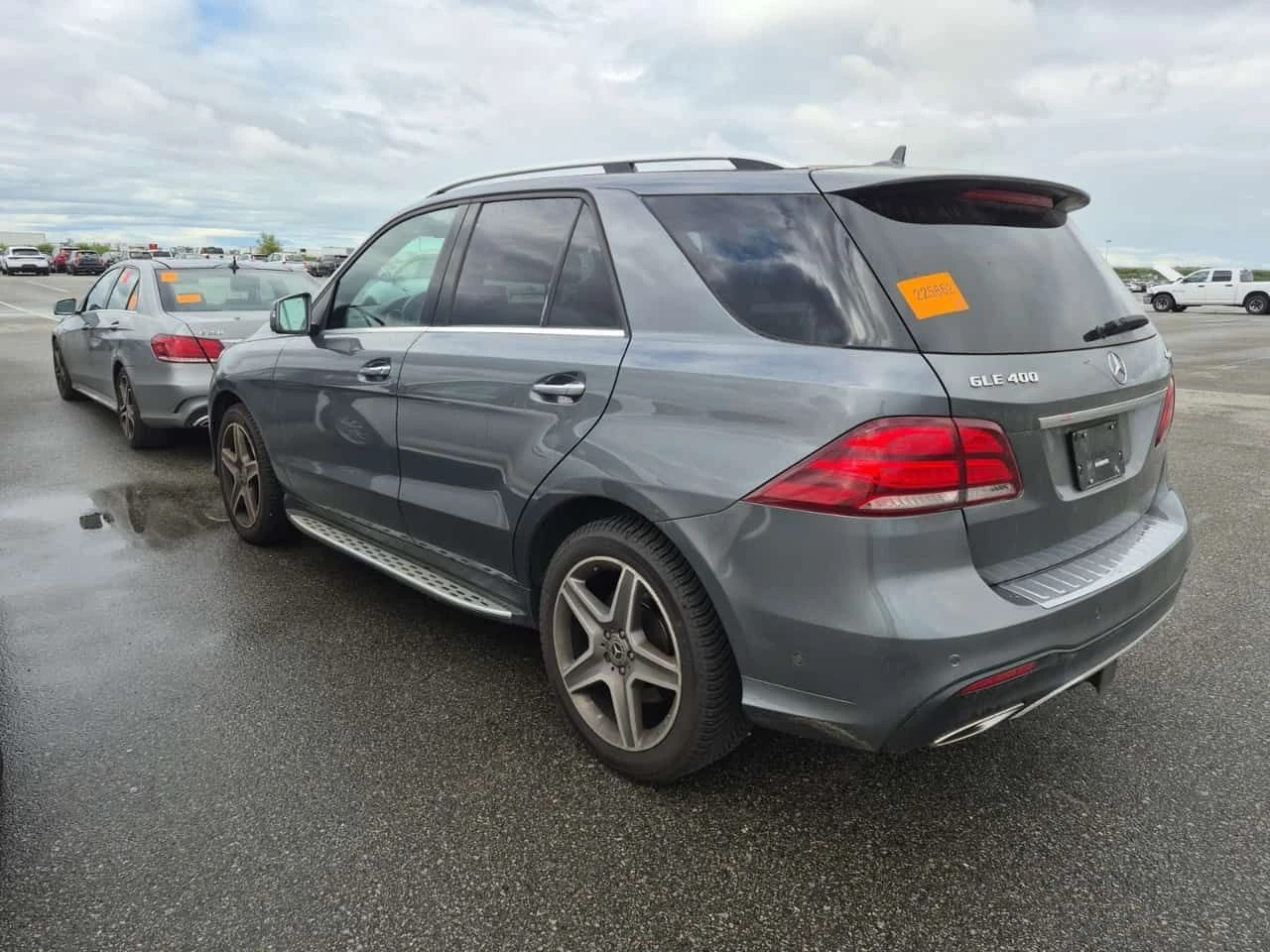 Mercedes-Benz GLE 400 AMG Line * CARFAX * Без инциденти * 51к км! * , снимка 4 - Автомобили и джипове - 54856205
