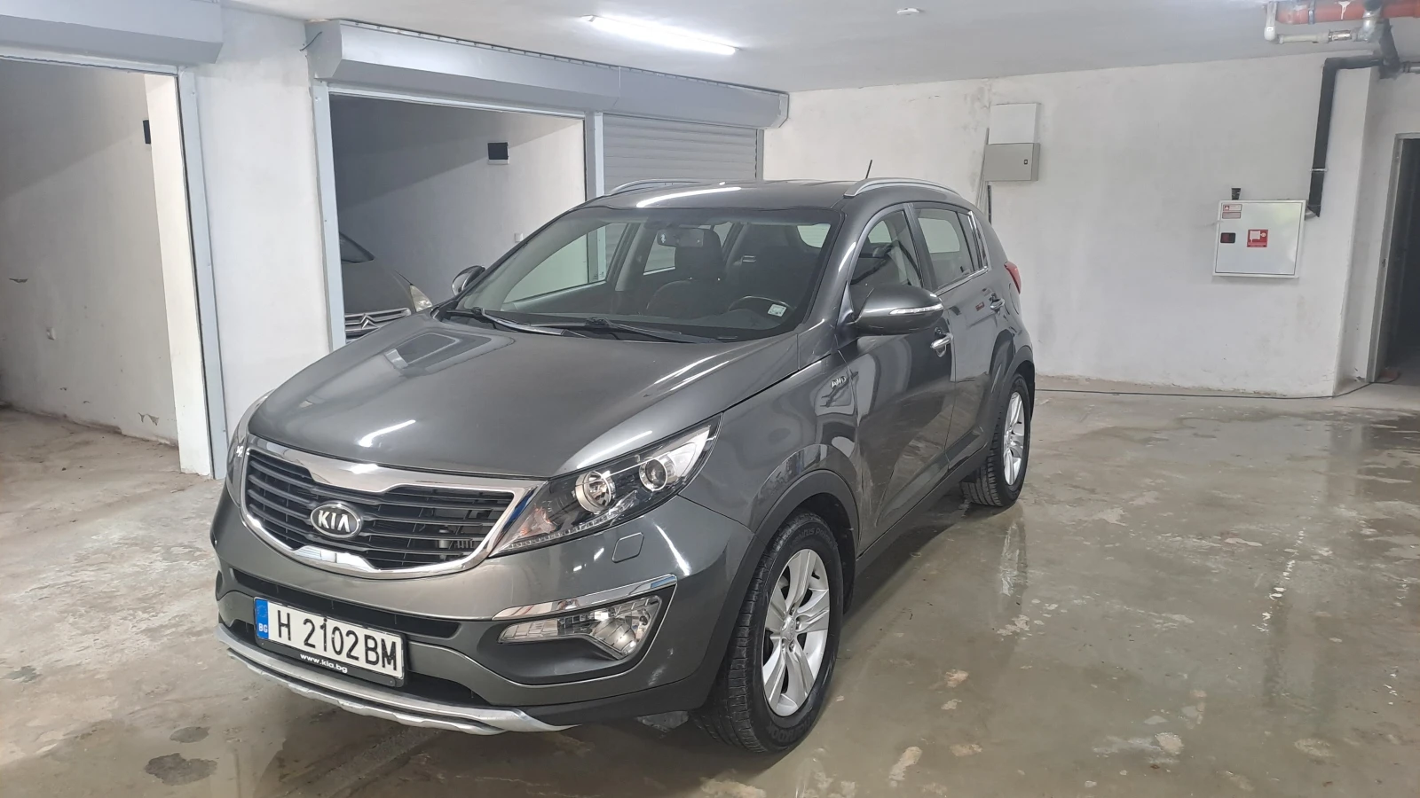 Kia Sportage, снимка 2 - Автомобили и джипове - 55334321