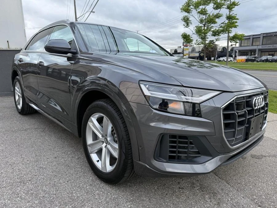 Audi Q8 S-LINE* DIS* PANO* 360* ОБДУХ* B&O, снимка 3 - Автомобили и джипове - 55971111