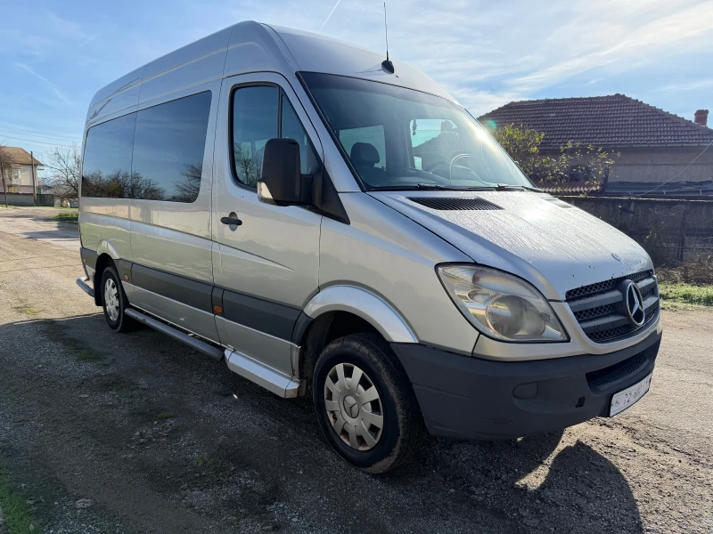Mercedes-Benz Sprinter 311 9-местен АВТОМАТ, снимка 2 - Бусове и автобуси - 52630786
