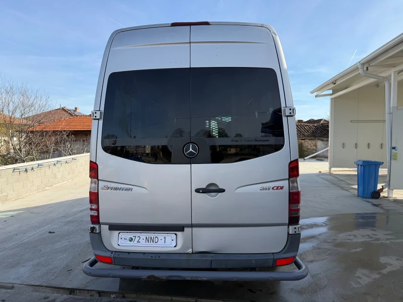 Mercedes-Benz Sprinter 311 9-местен АВТОМАТ, снимка 4 - Бусове и автобуси - 52630786
