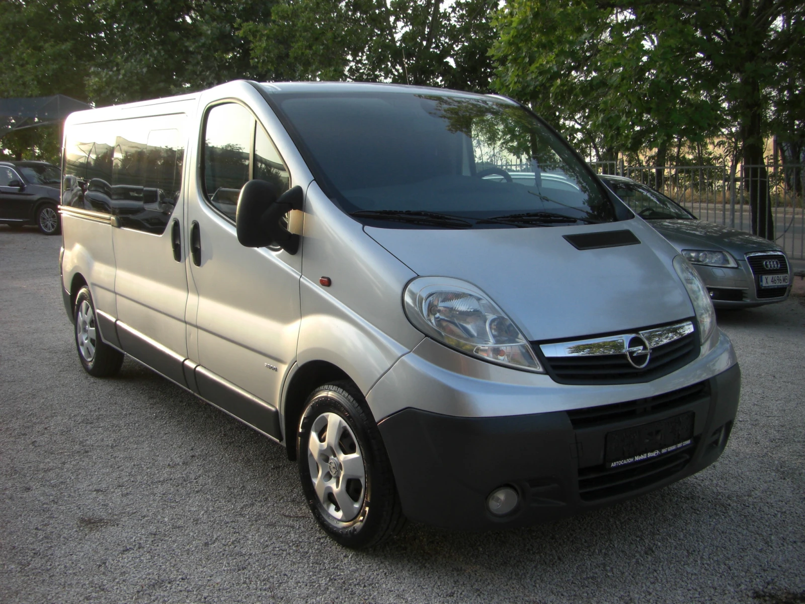 Opel Vivaro 2.0CDTI 6ck.MAXI EURO 5A - изображение 7