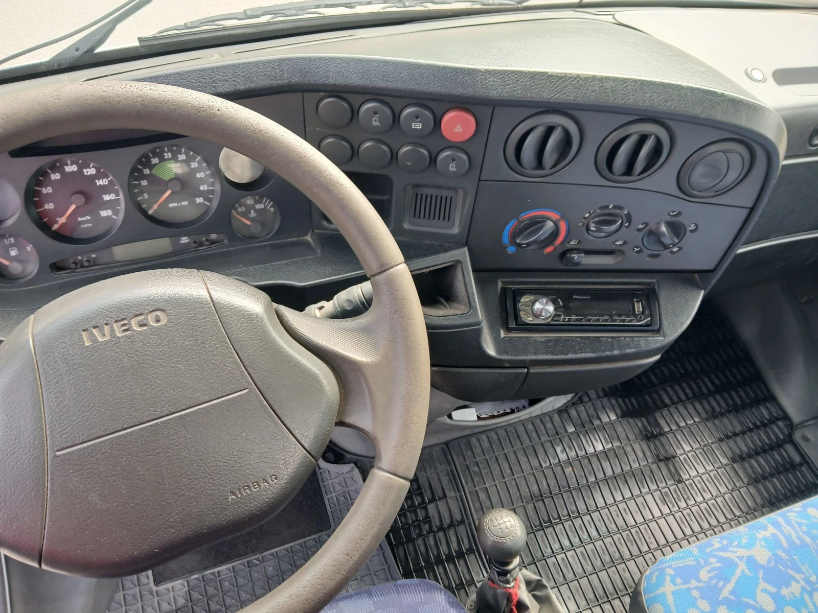 Iveco 35c13, снимка 7 - Бусове и автобуси - 54676891