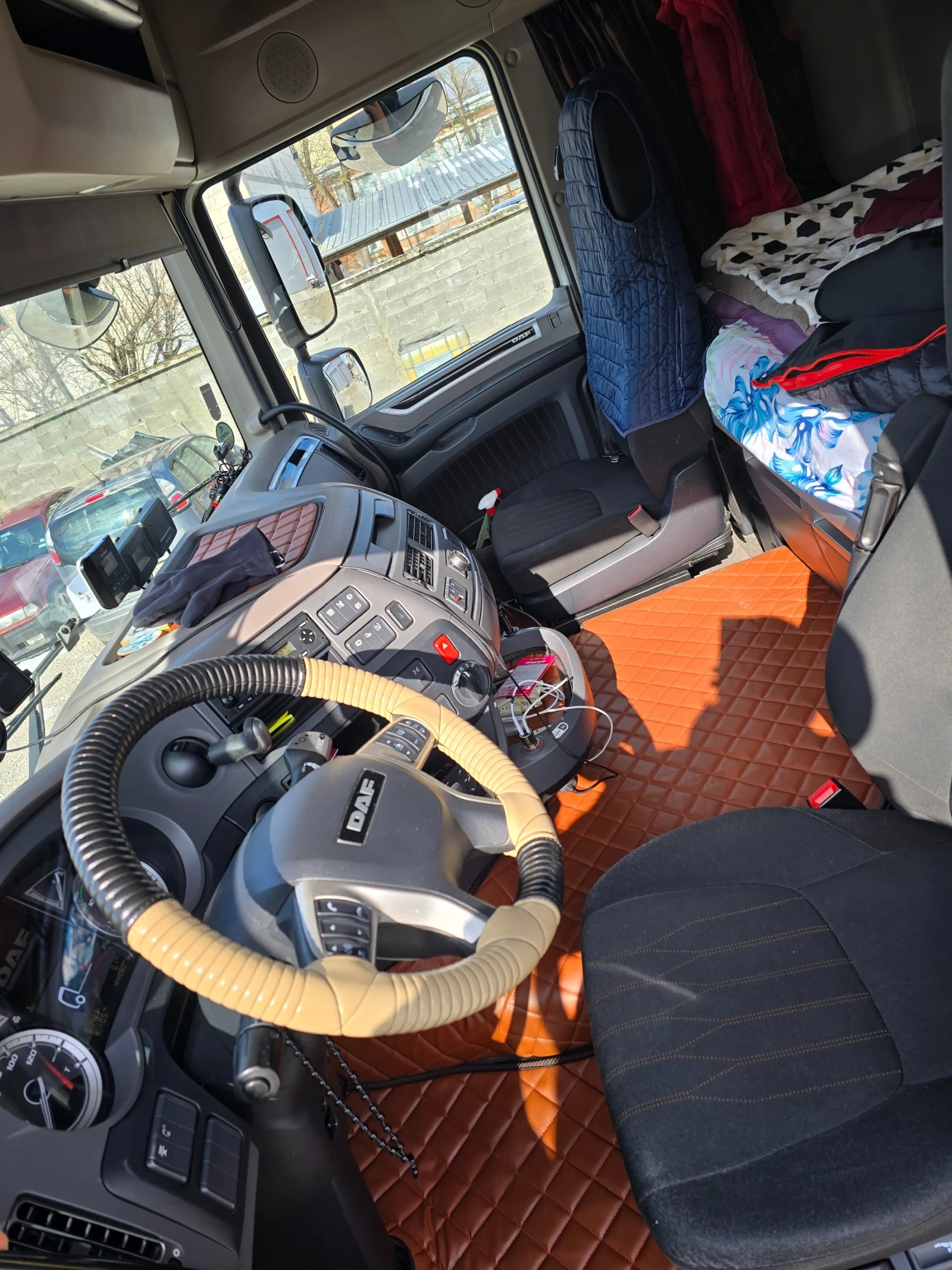 Daf XF, снимка 8 - Камиони - 55218777