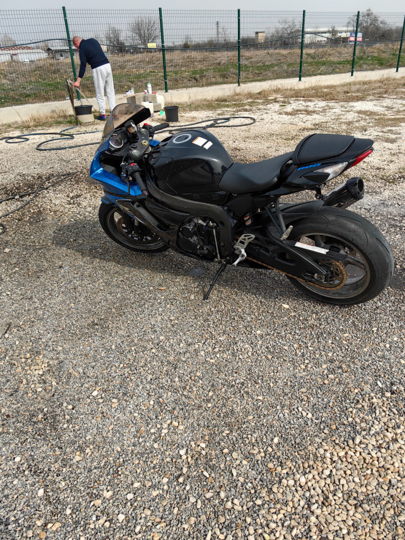 Suzuki Gsxr 600, снимка 2 - Мотоциклети и мототехника - 45650975