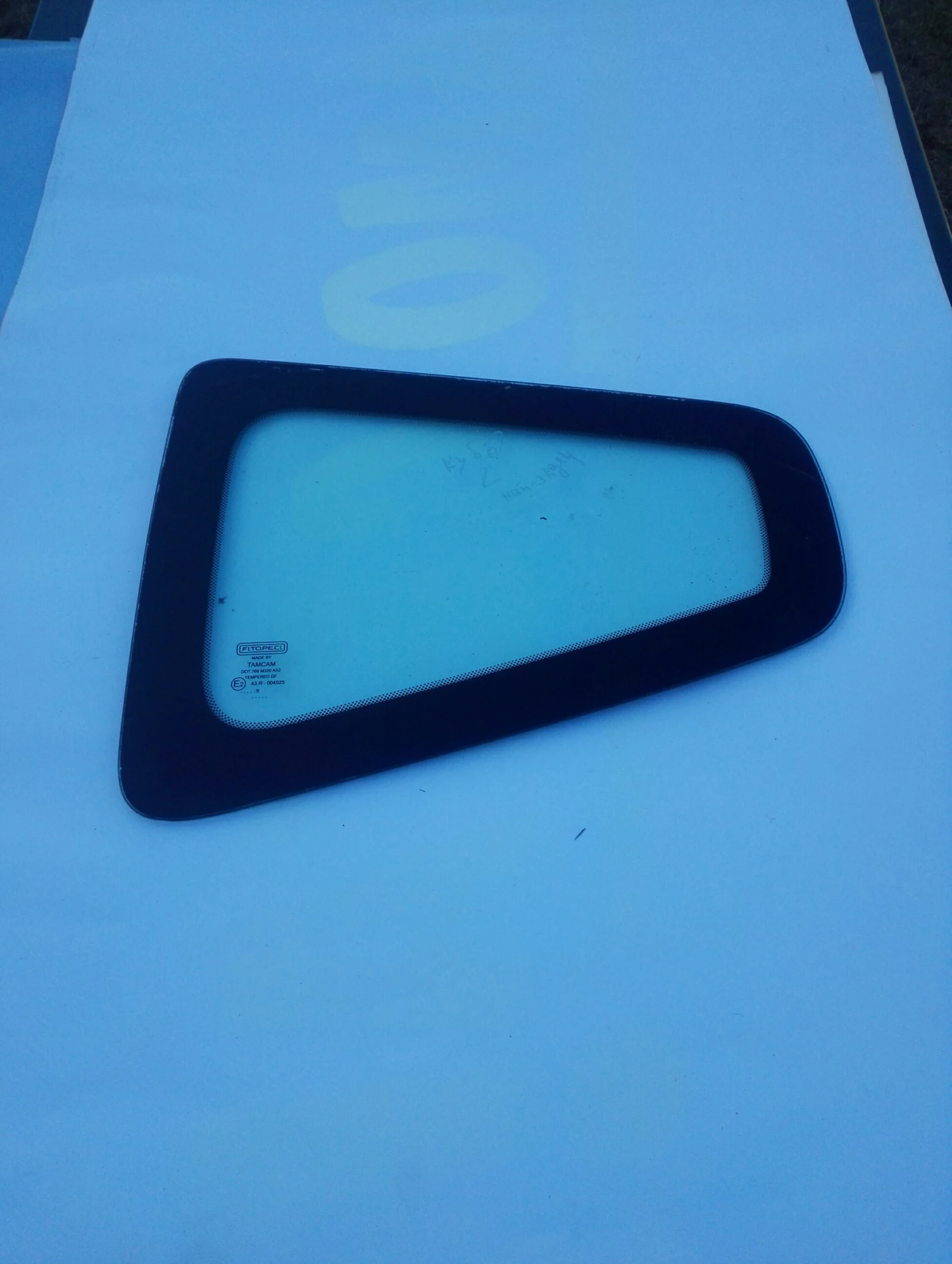 ������ ����� ���� (���-������) ���� ���� | Mobile.bg � ����������� 1