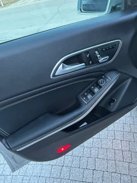 Mercedes-Benz CLA 250 2.0, снимка 7