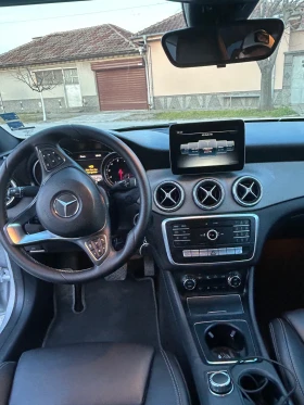 Mercedes-Benz CLA 250 2.0, снимка 15