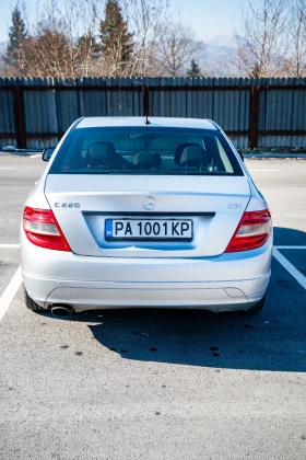     Mercedes-Benz C 220