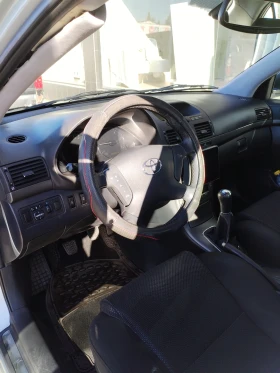 Toyota Avensis, снимка 11