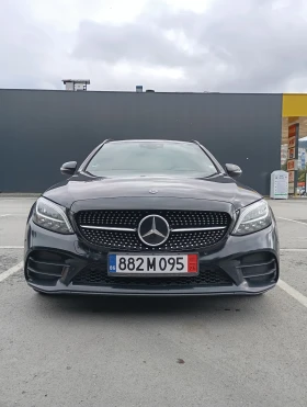 ������ Mercedes-Benz C 300