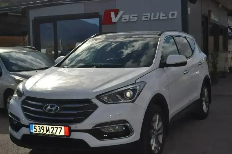 Hyundai Santa fe 2.2CRDI 4x4, снимка 2 - Автомобили и джипове - 38803136