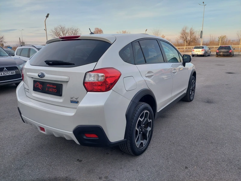 Subaru XV 2.0 4x4 BOXER, снимка 4 - Автомобили и джипове - 48032303