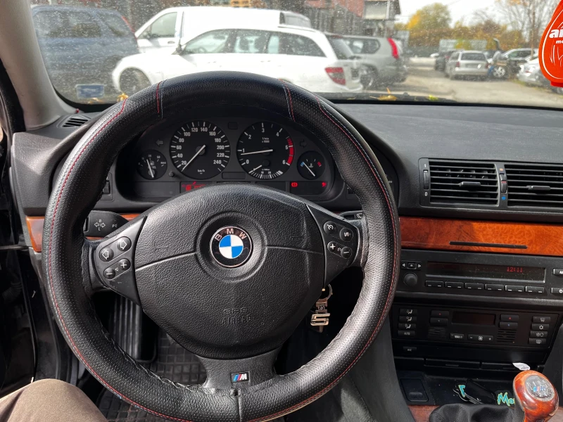 BMW 520  На части, снимка 13 - Автомобили и джипове - 48292064