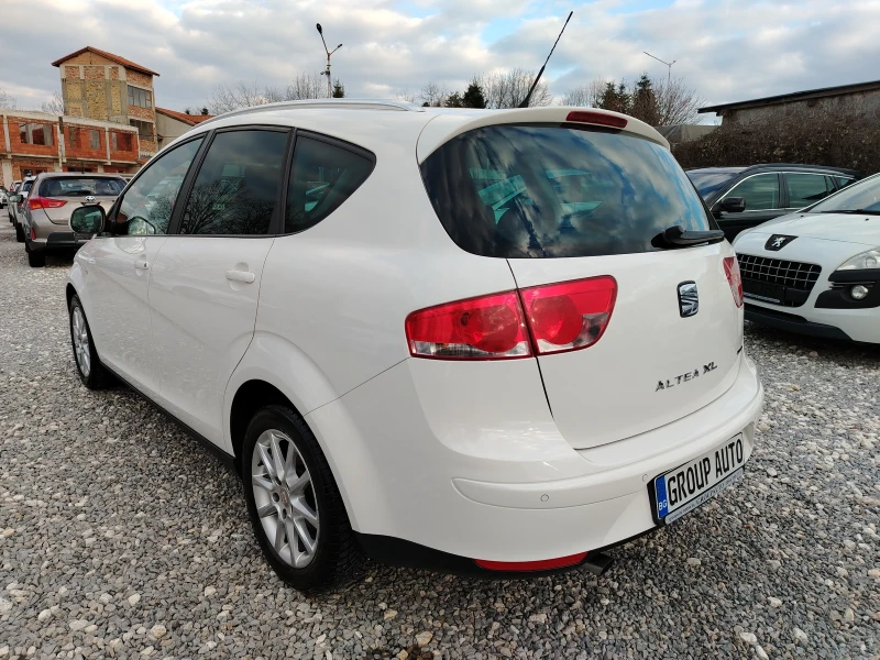 Seat Altea XL-1.6i-102к.с/КЛИМАТРОНИК/ГАЗОВ ИНЖЕКЦИОН!!! , снимка 5 - Автомобили и джипове - 49348854