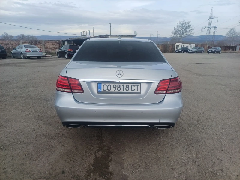 Mercedes-Benz E 200 136, снимка 8 - Автомобили и джипове - 49455139