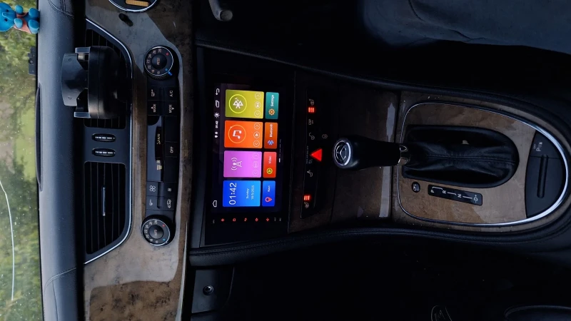 Mercedes-Benz CLS 320 CDI om642 На части, снимка 7 - Автомобили и джипове - 51098110