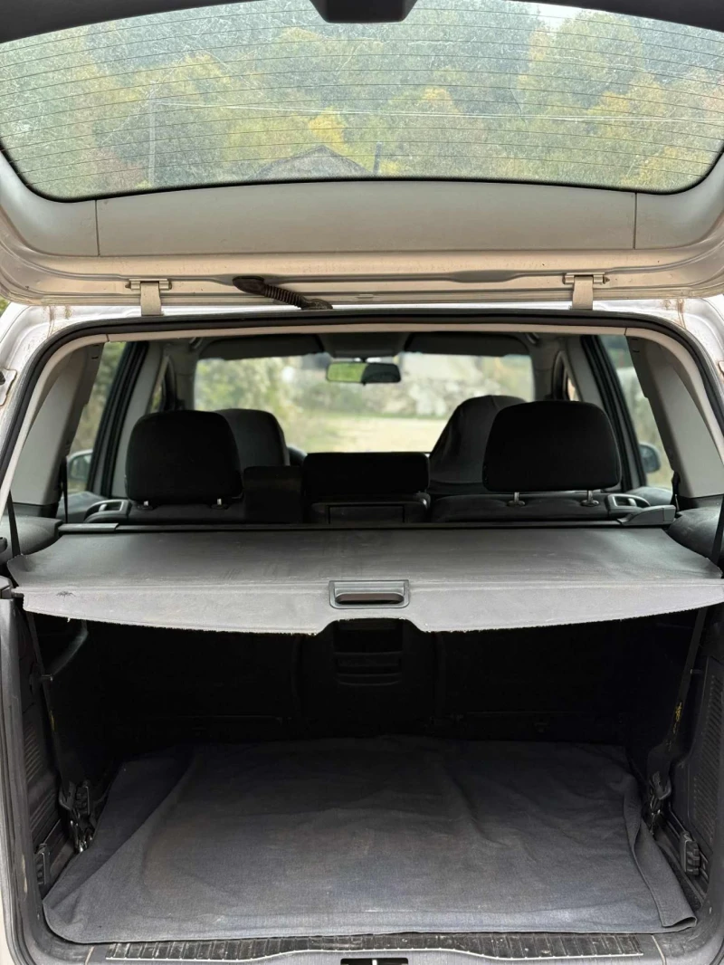 Opel Zafira 1.9CDTI, снимка 5 - Автомобили и джипове - 52474468