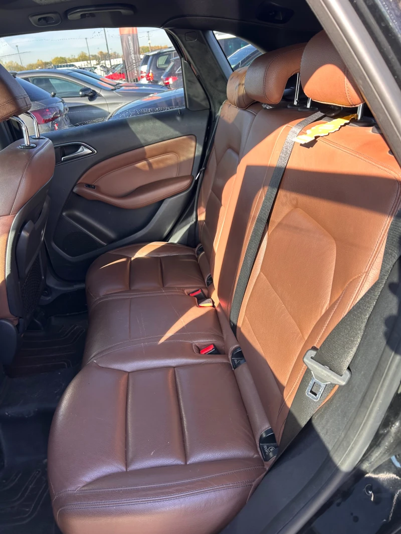 Mercedes-Benz B 220 CDI AVTOMAT/PANORAMA/KOJA EURO 6, снимка 11 - Автомобили и джипове - 52241769
