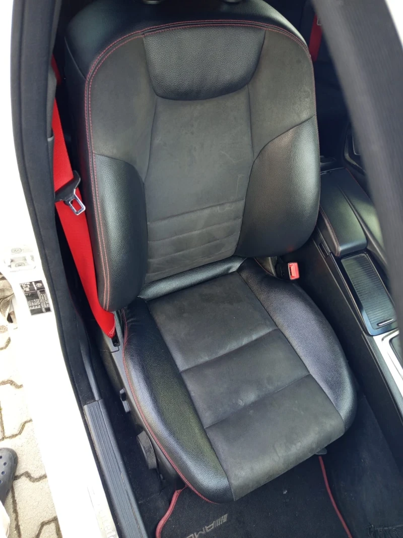 Mercedes-Benz C 300 Facelift AMG Line, снимка 12 - Автомобили и джипове - 52596754