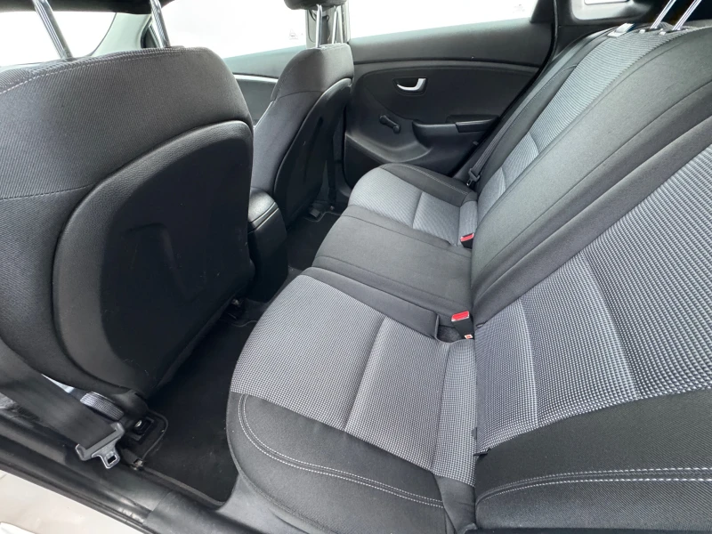 Hyundai I30 1.6 CRDI N1 , снимка 8 - Автомобили и джипове - 52718017