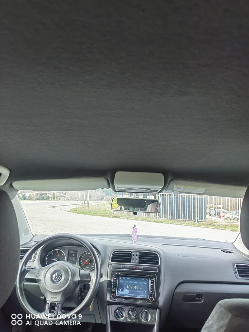 VW Polo 1.6TDI, снимка 8 - Автомобили и джипове - 53595166