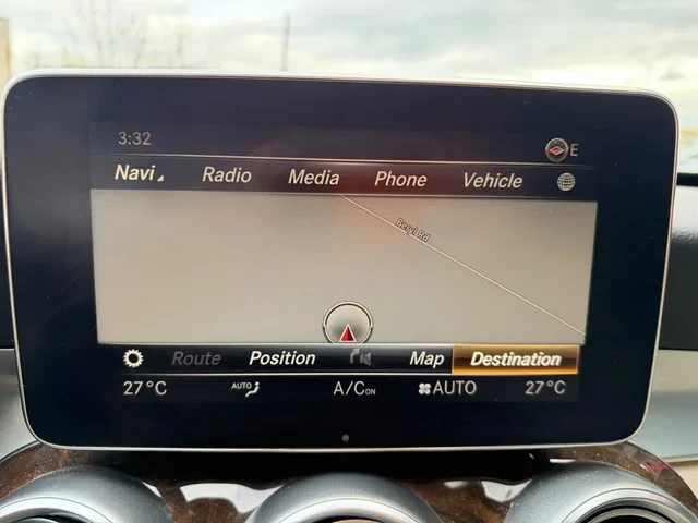 Mercedes-Benz C 300 4MATIC АвтоКредит* (ЦЕНА ДО БГ), снимка 11 - Автомобили и джипове - 52587961