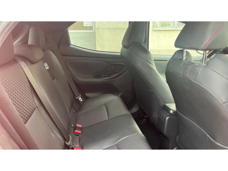 Toyota Yaris Style - изображение 10