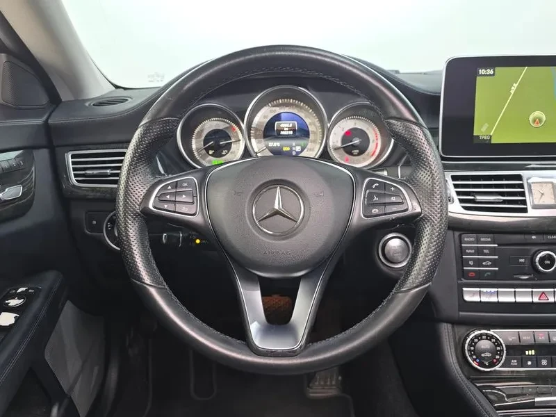 Mercedes-Benz CLS 350 W218 Cls350 D 4Matic, снимка 14 - Автомобили и джипове - 55464789