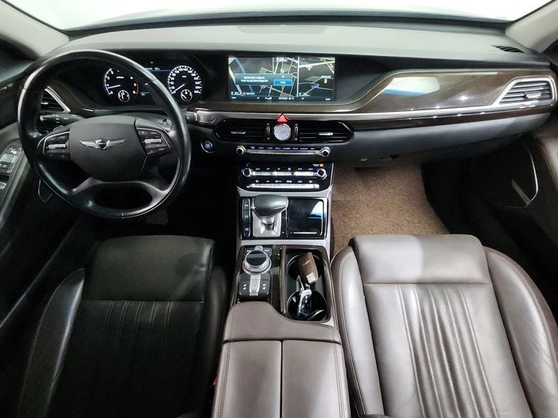 Genesis G90 3.8 Automatic, снимка 7 - Автомобили и джипове - 55598962